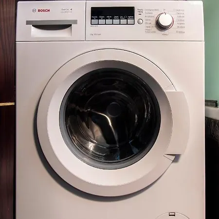 Nest Apartment *